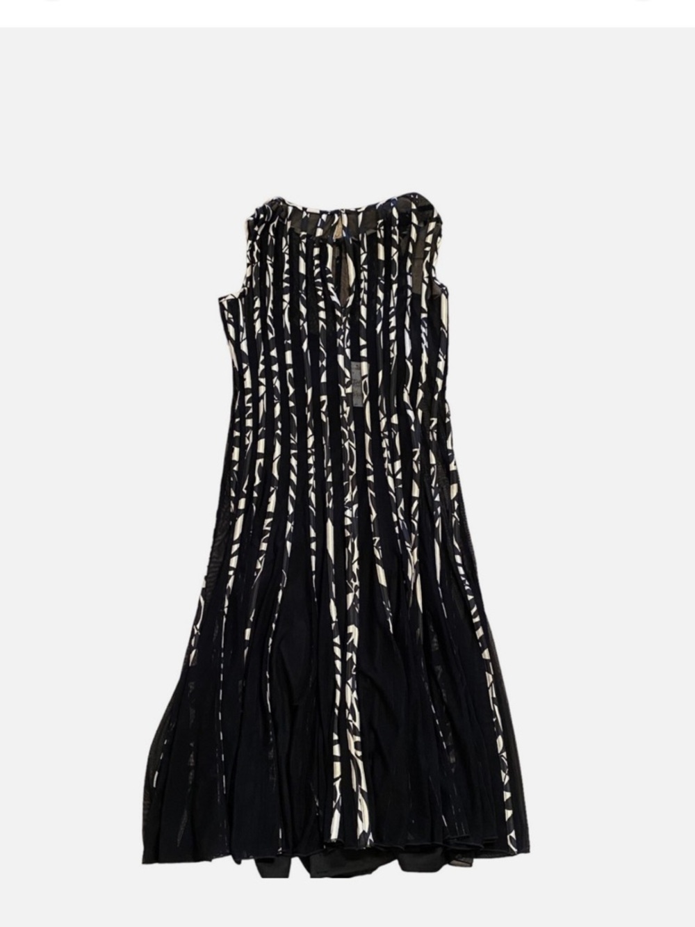 Xscape Black and White Pleated Midi Dress Size 8 New w/o tags